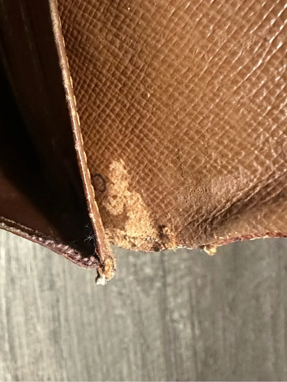 Louis Vuitton Sarah long wallet